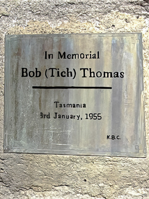 Tich Thomas Plaque